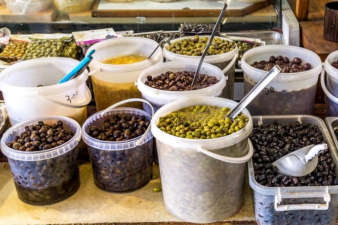 PRIVATE Walking Tour with Lunch and Wine Tasting by a Sommelier - Lunch that feels like a mini food festival