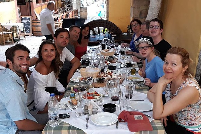 PRIVATE Walking Tour with Lunch and Wine Tasting by a Sommelier - Price and value: what $193.50 buys you