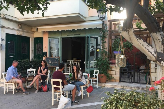 Rethymno Walking & Gastronomy Tour - Meeting at Church of the Four Martyrs, and how the small-group format changes everything