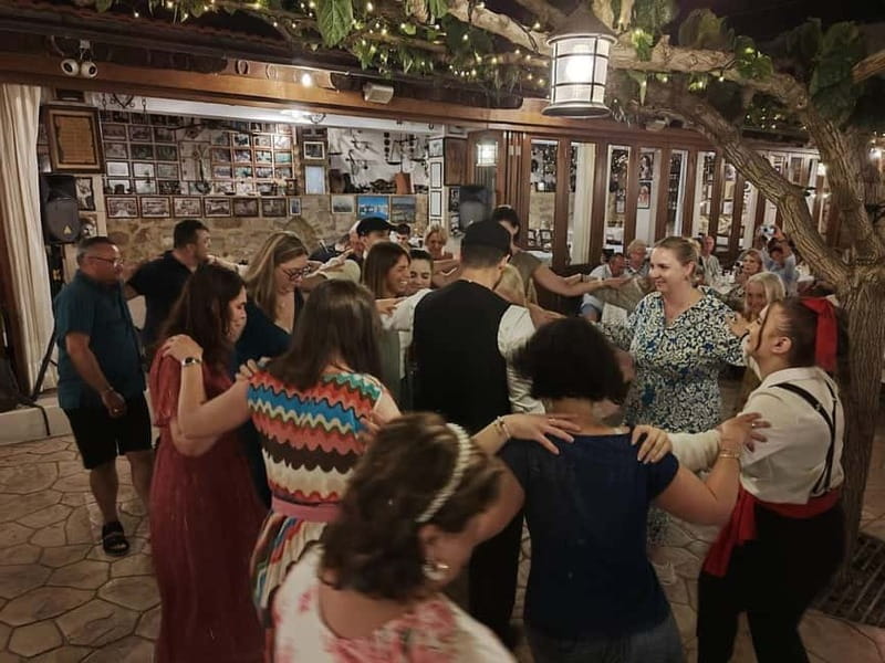 Rethymnon: Cretan Night with Dinner and Live Music - The Asteri Dinner Scene: 3 Hours of Food, Music, and Folk Dancing