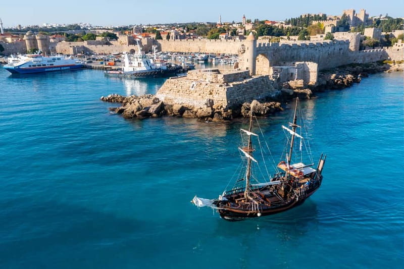 Rhodes:1-hour Sightseeing Day Cruise on an 18th-Century Boat - A quick Rhodes Town sea ride on a handmade 18th-century sailing ship