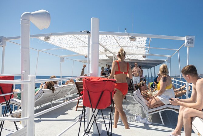 Rhodes Bay to Bay Swim Cruise-Greek Buffet w/wine included - The Greek buffet plus wine included: what you should expect