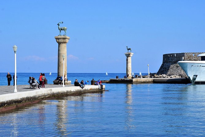 RHODES BEST FIRST IMPRESSION FOR CRUISE SHIP VISITORS - 4 people - Lindos Acropolis e-ticket timing, plus a realistic climb window