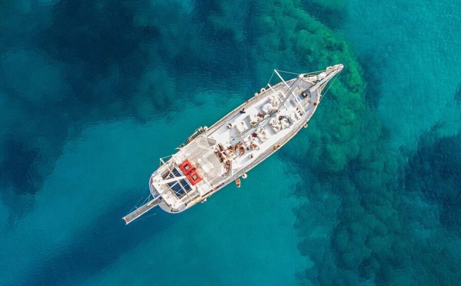 Rhodes: Boat Tour with Snorkeling, Gourmet Buffet & Open Bar - Where you board the Romantika, and how to get the best spot
