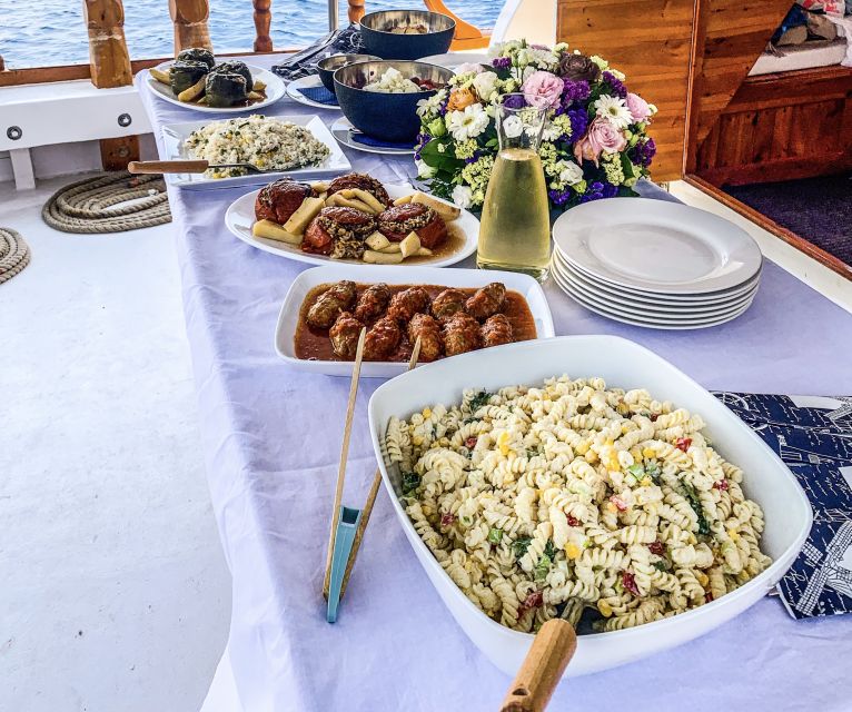 Rhodes: Cruise with 3 Stops, Lunch and Unlimited Drinks - Stop 1, Anthony Quinn Bay: snorkeling and that emerald-water feeling