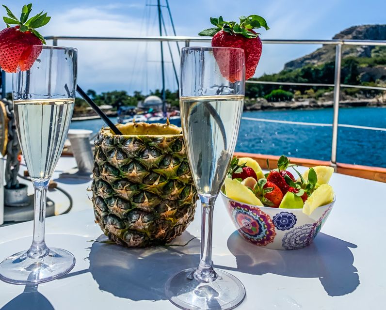 Rhodes: Cruise with 3 Stops, Lunch and Unlimited Drinks - Who should book this Rhodes cruise, and who should reconsider