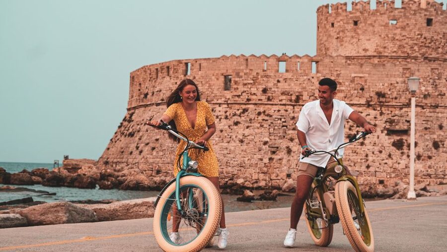 Rhodes: eBike Highlights Tour w/ Personal Photographer - Mandraki Harbour and the Colossus area, sea views that actually change the ride