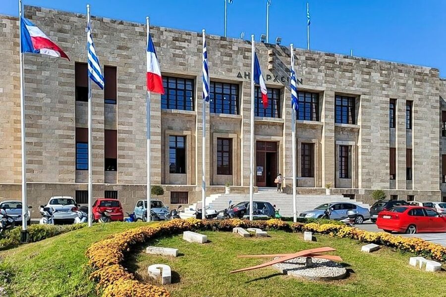 Rhodes: Hop-On Hop-Off Sightseeing Bus Tour - St. Francis of Assisi Cathedral and the Return to Acropolis