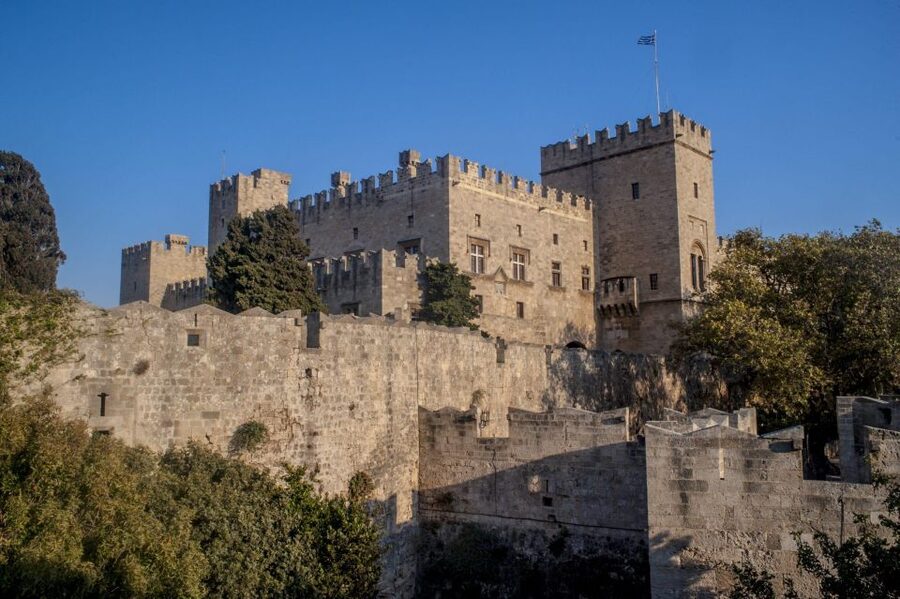 Rhodes: Old Town Walking Tour with Guide - Archeological Museum and palace fortifications: what you’re really looking at