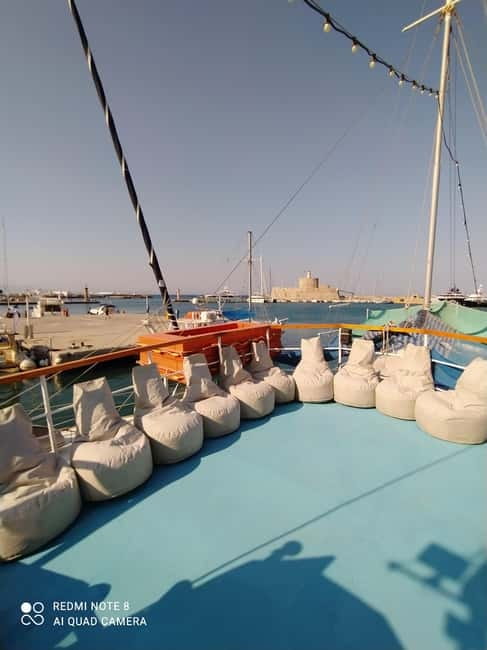 Rhodes: Pleasure Cruise for Swimming and Snorkeling - Food, drinks, and the small comfort realities
