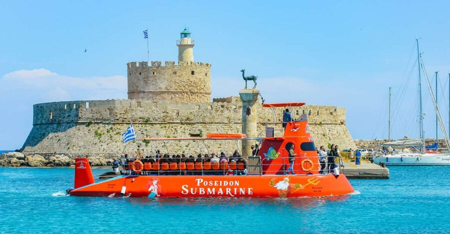 Rhodes Town: Submarine Cruise with Underwater Views - The Rhodes Town route: Mandraki, the Grand Master Palace, and Old Town walls