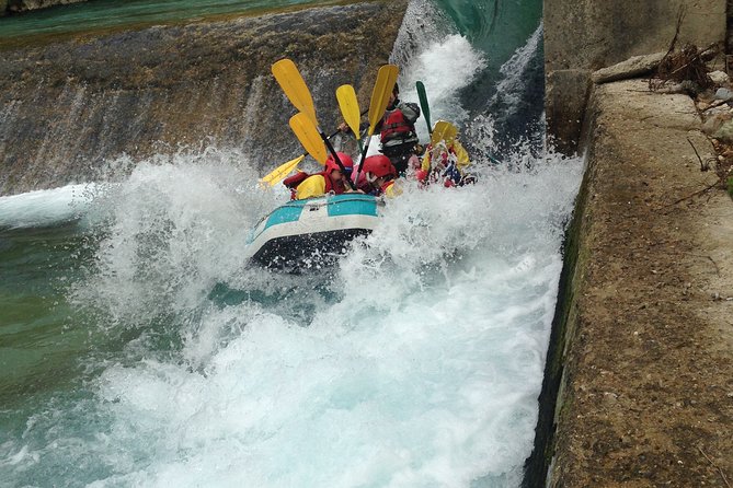 River rafting at Voidomatis River !! Zagori area - The 20-minute briefing that sets you up for confidence