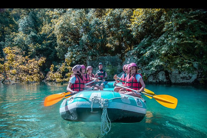 River rafting at Voidomatis River !! Zagori area - Gear and clothing: what you get, what you must bring