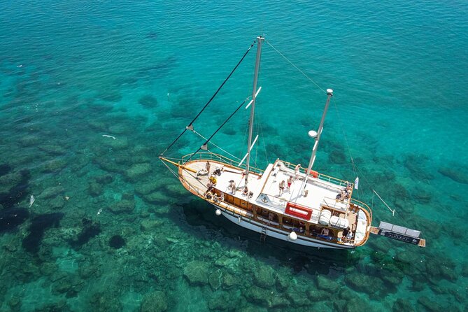 Sailing Trips with Cretan Sailing - Onboard the traditional 18-meter wooden boat from Hersonissos
