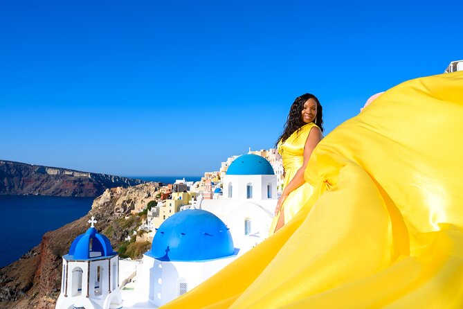 Santorini 2h Private Flying Dress Photoshoot with Transportation - Santorini flying dress, the part that actually matters