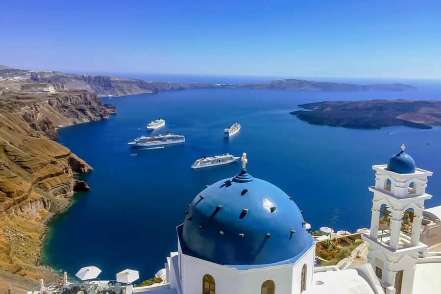 Santorini: 6-Hour Best of Santorini Private Experience - Oia morning or midday: architecture, viewpoints, and photo control