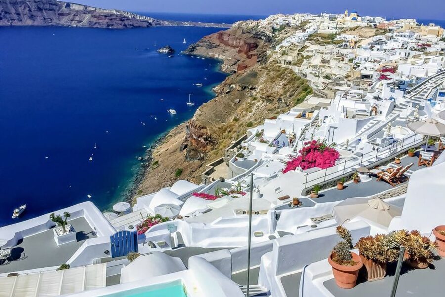 Santorini: 6-Hour Best of Santorini Private Experience - Megalochori or Pyrgos: choose the village flavor