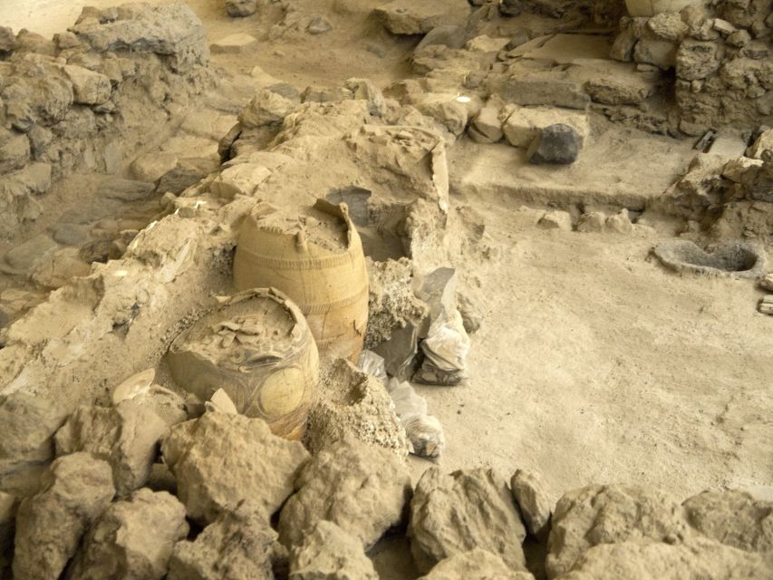 Santorini: Akrotiri Entry Ticket and Audio Guide - Akrotiri Under One Roof: Why the Ruins Feel Personal