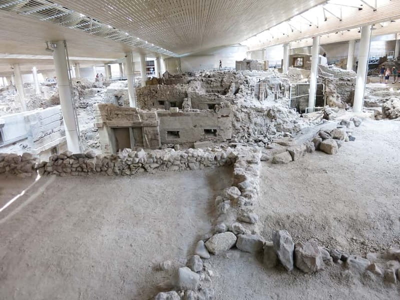 Santorini: Akrotiri Ticket with Optional Self-Guided Audios - Quick Hits for Your Akrotiri Day