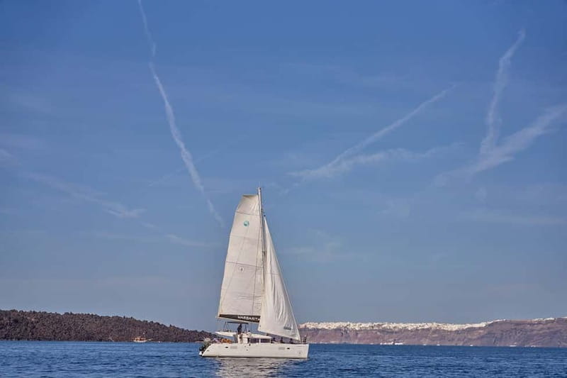 Santorini: Caldera Classic Catamaran Cruise w/ Meal & Drinks - Key things I think you will actually care about