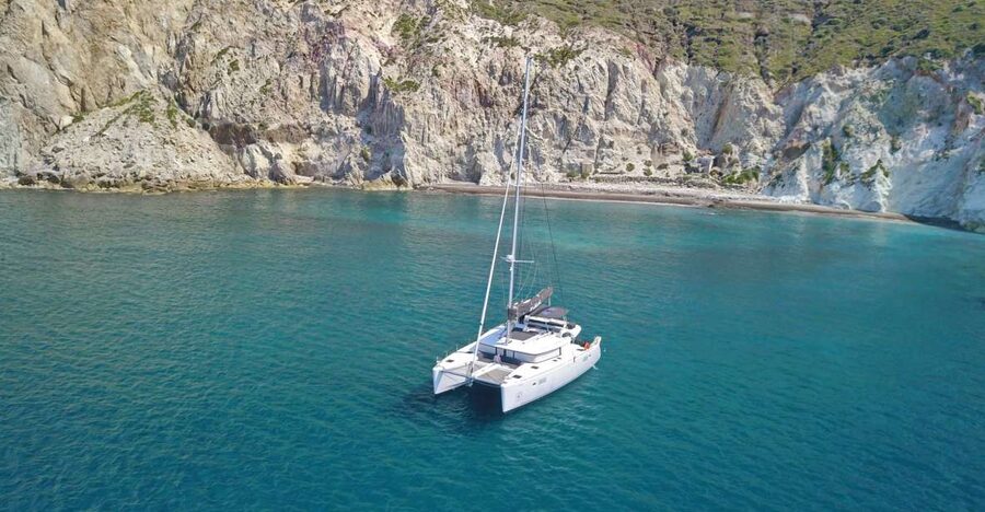 Santorini: Caldera Luxury Catamaran Cruise w/ Meal & Drinks - Sunset Sailing vs Morning Cruise: Pick Your Light
