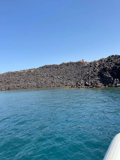 Santorini: Catamaran Cruise with Food and Drinks - Mesa Pigádia snorkeling plus the BBQ buffet that actually fills you up