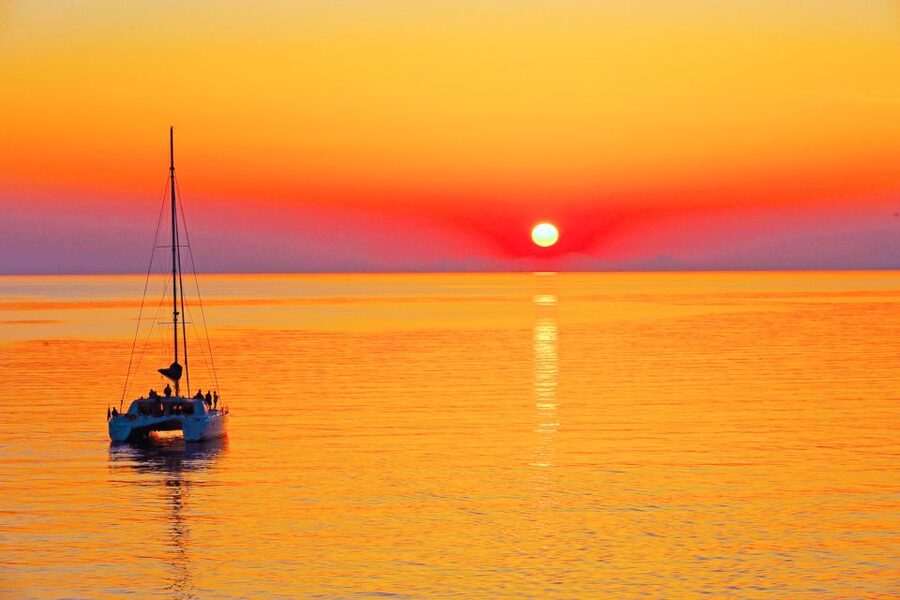 Santorini: Catamaran Tour with BBQ Meal and Unlimited Drinks - White Beach BBQ: where lunch turns into a sea-day hang