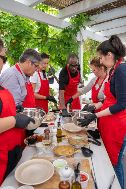 Santorini: Cooking Class with Lunch and Wine Tasting - Should you book this Santorini cooking class?