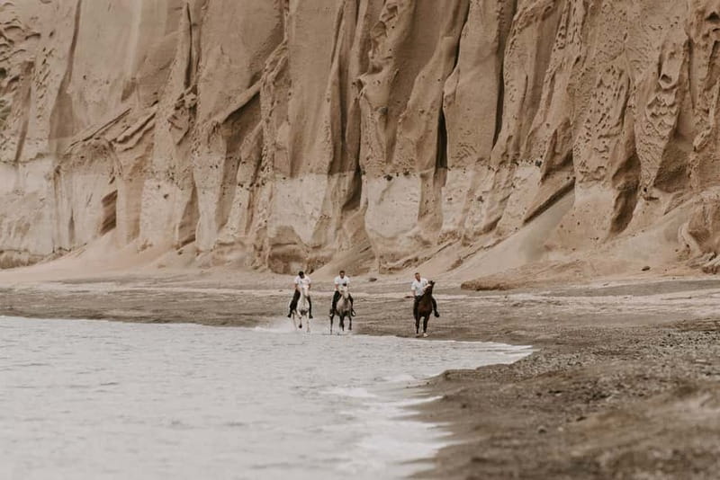 Santorini: Extreme Horse Safari with Beach Gallop - The Black-Sand Beach Gallop: The Moment You Came For