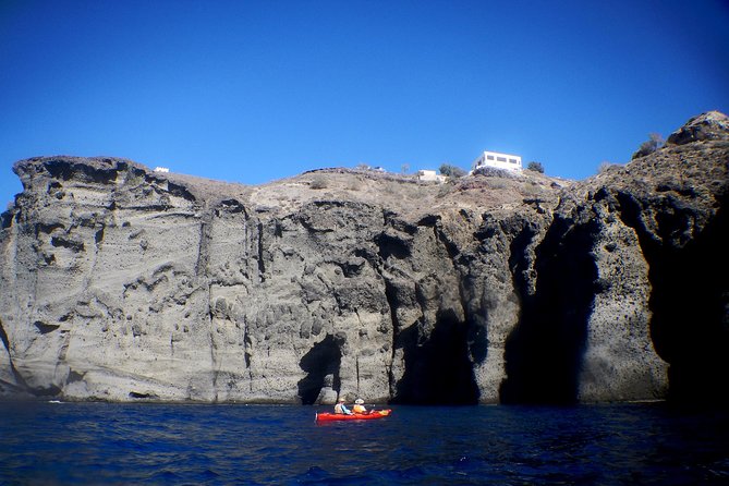 Santorini Guided Sea Kayaking with Light Lunch and Pick-up Option - Kampia Beach Break: 45 Minutes on a Quieter Shore