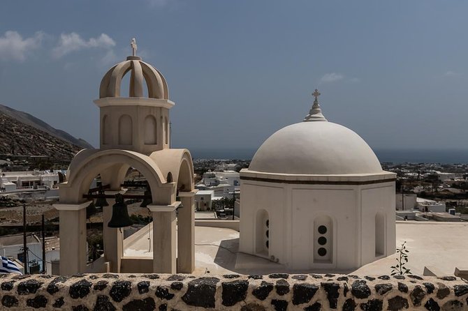 Santorini Highlights and Venetian Castles Small-Group Day Tour - Small-Group Setup and Hotel Pickup That Saves Your Energy
