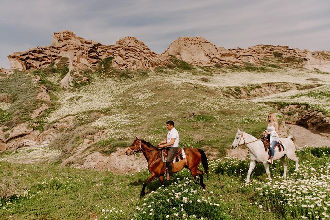 Santorini: Horse Riding to the Black Sandy Beach (Eros beach) - Who should book this, and who should rethink it