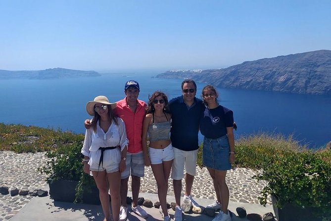 Santorini in 5 hours: Oia, Traditional Villages & Black Beach - Price and Value: What $95.49 Buys You in Real Time