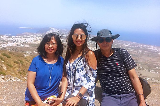 Santorini Island Private Custom Tour in Half or Full Day - Profitis Ilias, Megalochori, and Pyrgos for village texture