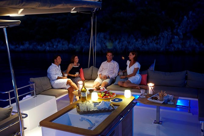 Santorini Luxury Catamaran Sunset Cruise with BBQ, Drink and Transfer - Drinks On Board: What’s Included, What to Expect