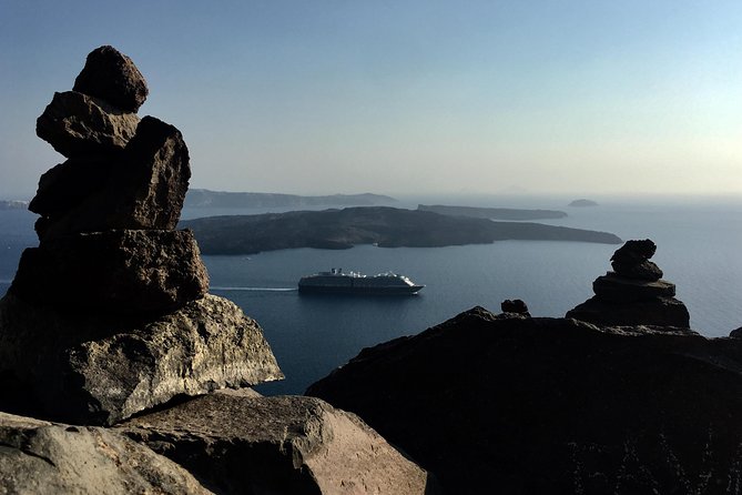 Santorini Luxury Custom Private Tour with Local guide - The value of a luxury private Santorini tour (and who it suits)