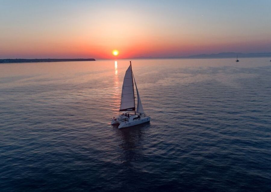 Santorini: Luxury Sunset Cruise with Dinner & Open Bar - Price and Value: What $150 Buys on This 5-Hour Cruise