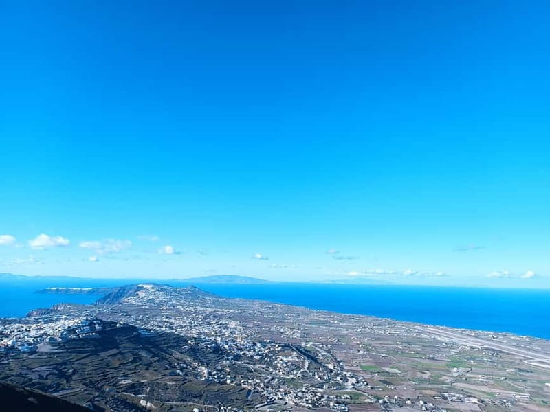 Santorini: Private Guided Sightseeing Day Tour - Akrotiri Lighthouse and the Southern Horizon