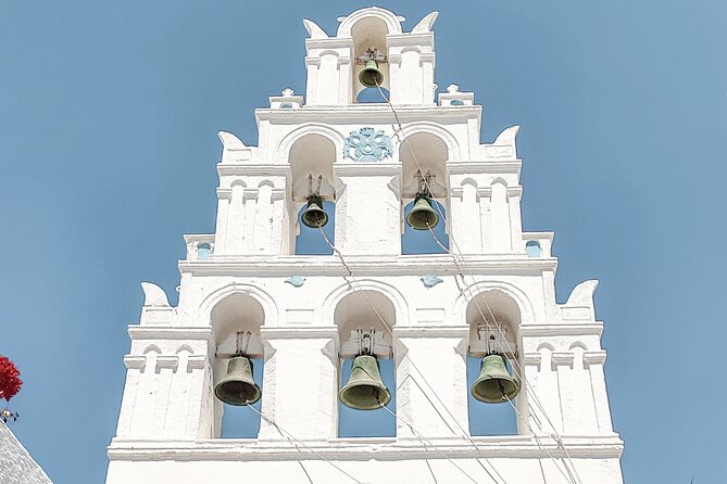 Santorini Private Sightseeing Guided Tour - Finikia’s Colorful Buildings, the Paint-Postcard Stop