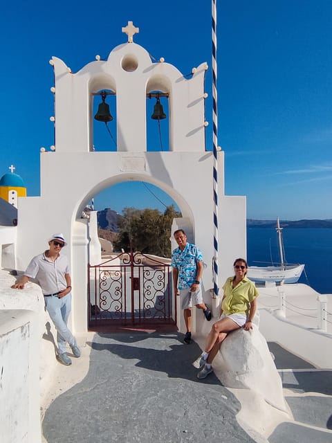 Santorini: Private Sightseeing Tour with Local Guide - What you get, and why “private guide” matters in Santorini