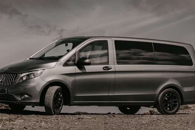 Santorini, Private Transfer with Luxury Airconditioned Vehicle - What’s actually included in the vehicle (and why it matters)