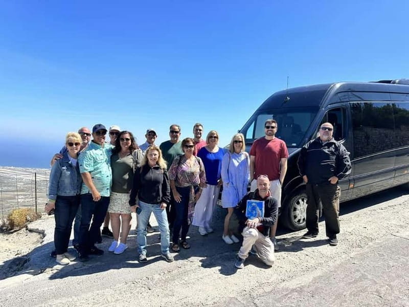 Santorini: Small Group Sightseeing Tour with a Local Guide - Key things I’d circle before you book