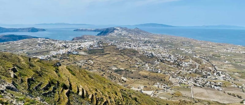 Santorini: Small Group Sightseeing Tour with a Local Guide - Should you book this Santorini small group tour?