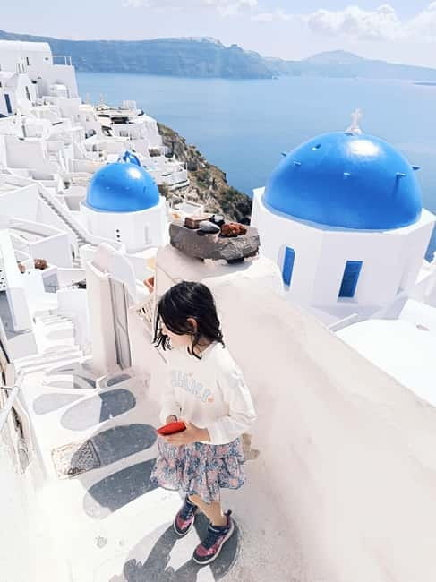 Santorini: Small Group Sightseeing Tour with a Local Guide - The Black Sand Beach at Perissa or Perivolos: choose lunch or swim