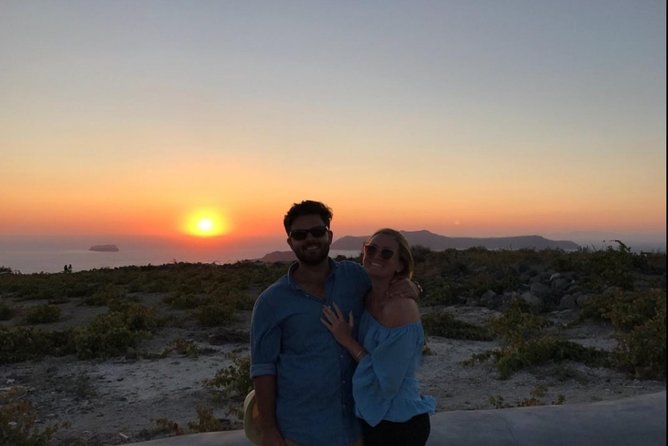 Santorini Sunset Wine Tour with Santo Winery Views - What 12 Tastings Really Means for Your Evening