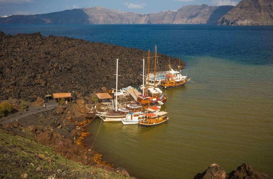Santorini: Thirassia Islands and Volcano Guided Cruise - Key points at a glance