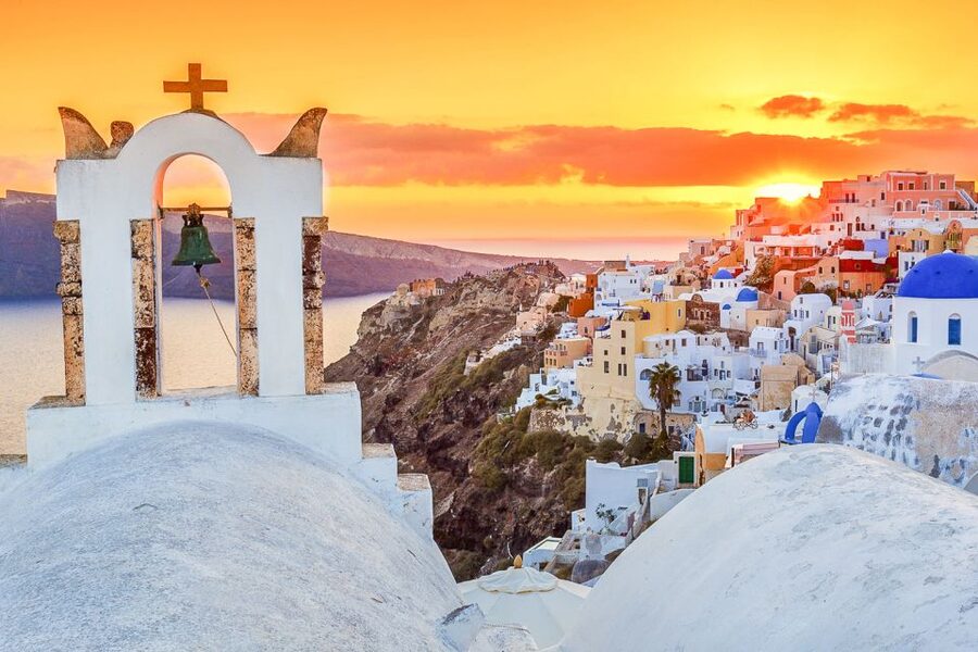 Santorini: Top Sights Day Trip, Wine Tasting, & Oia Sunset - How This 9-Hour Tour Beats Driving Yourself