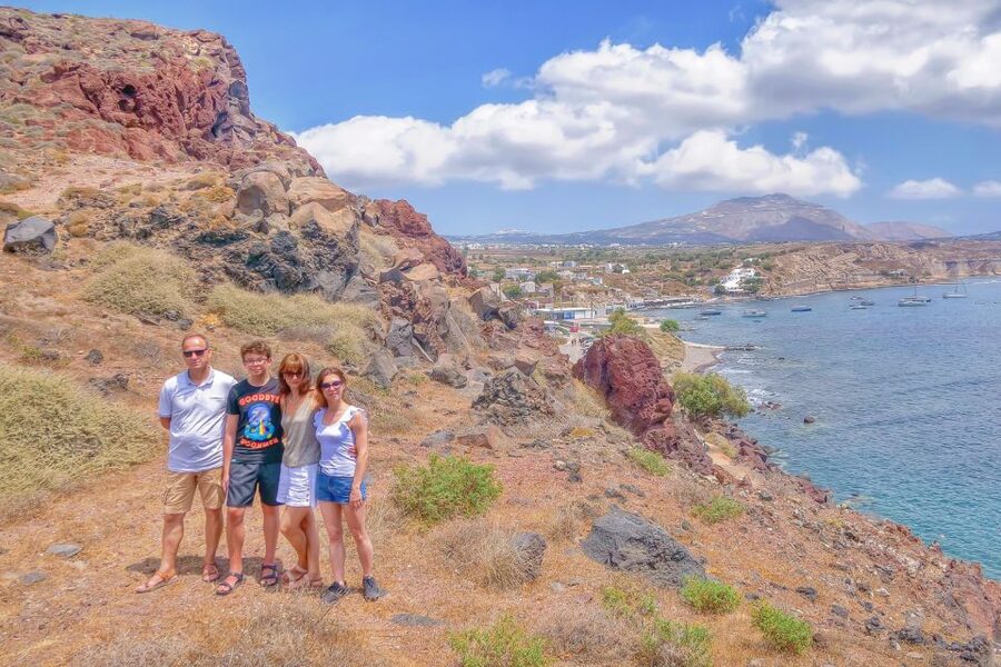 Santorini: Traditional Sightseeing Bus Tour with Oia Sunset - Key highlights you’ll feel right away