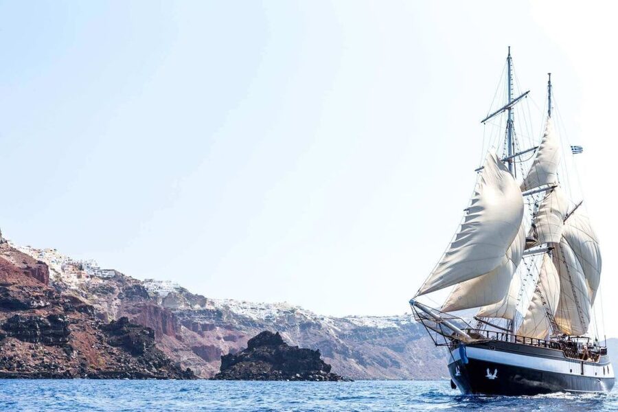 Santorini: Volcanic Sunset Cruise with Dinner - Ifestia Festival on September 21: Watching Volcano Fireworks Up Close