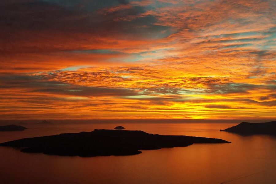 Santorini: Volcanic Sunset Cruise with Dinner - What to Pack for a Boat, a Volcano, and Sulfur Water